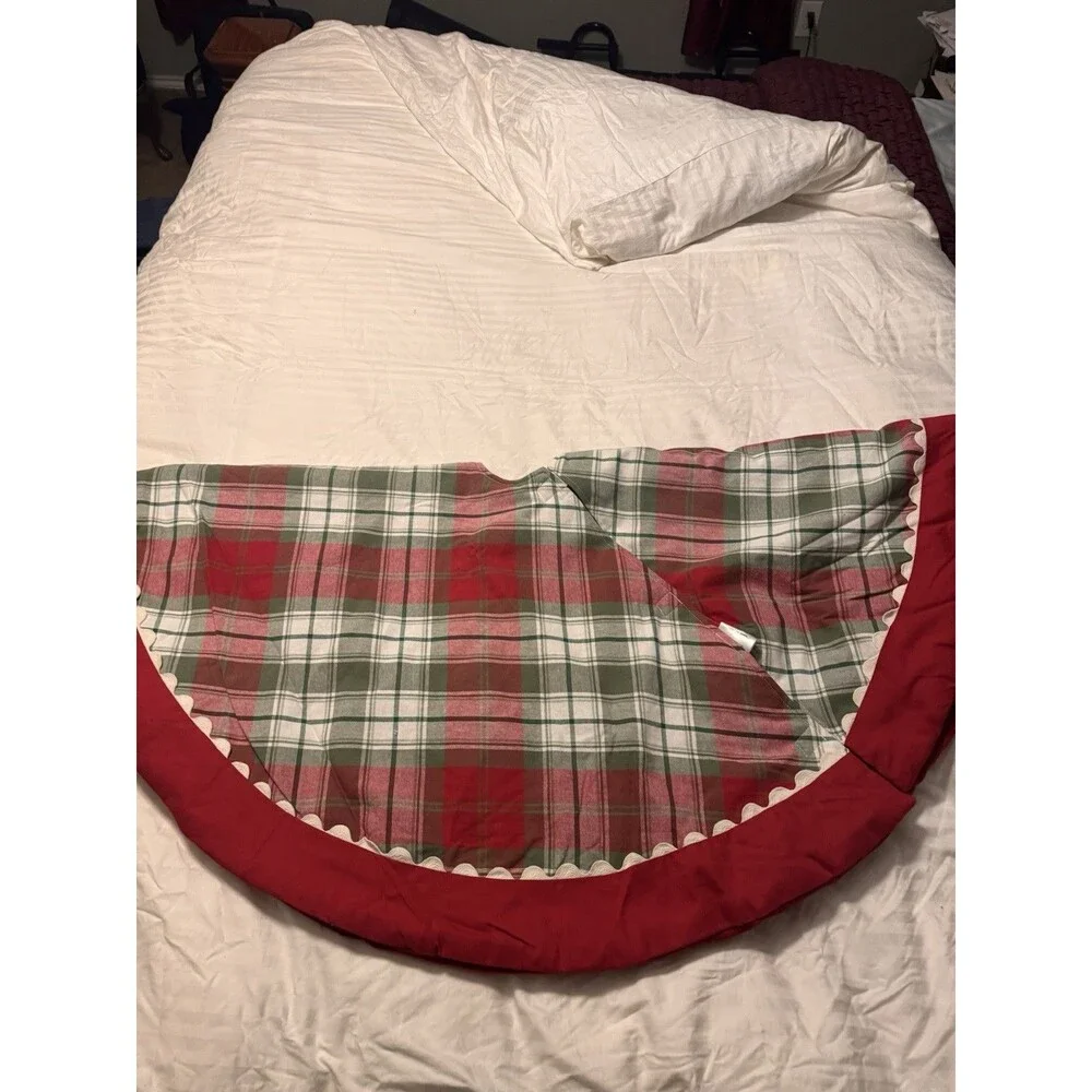 Red and White Plaid Christmas Tree Skirt 39 inch Checkered